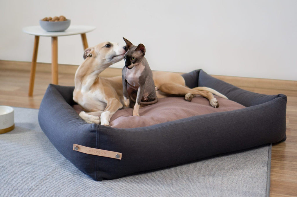 Stokke Hundebett – Grau & Rosa – Ansicht 2