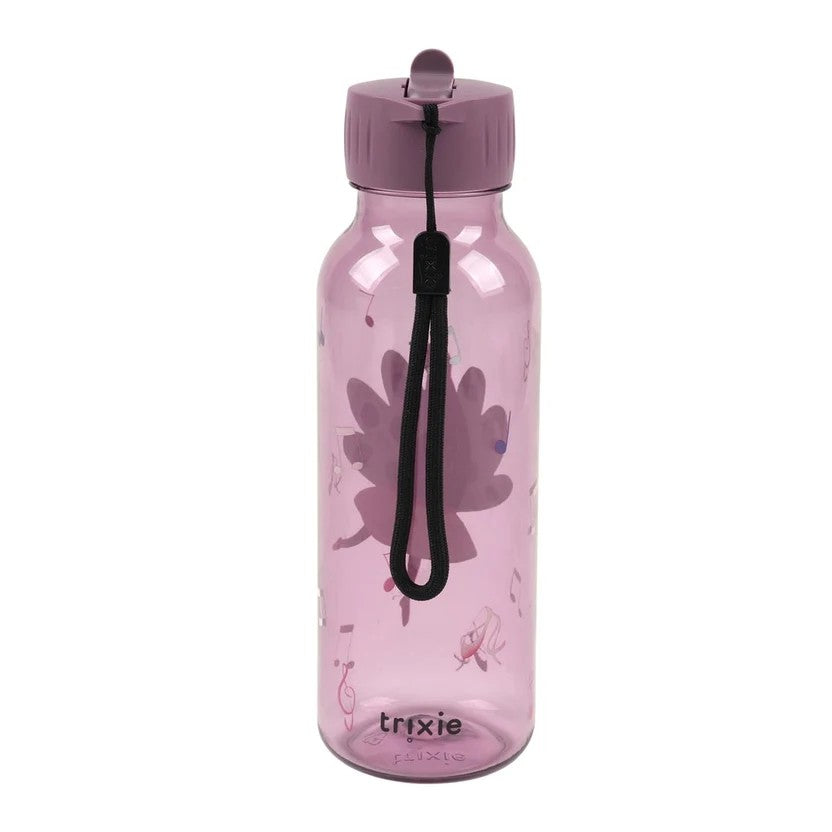 Trixie Tritan-Trinkflasche 500 ml – Ballerina Mrs. Peacock – Detailaufnahme
