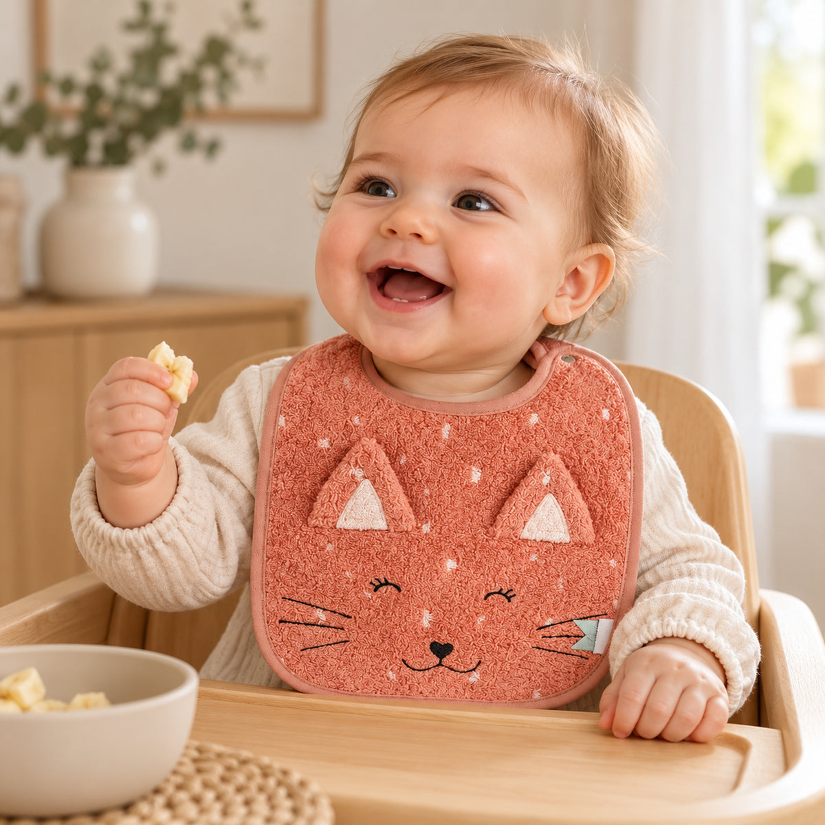 Trixie Baby-Lätzchen aus Bio-Baumwolle – Mrs. Cat – Premium-Produktansicht