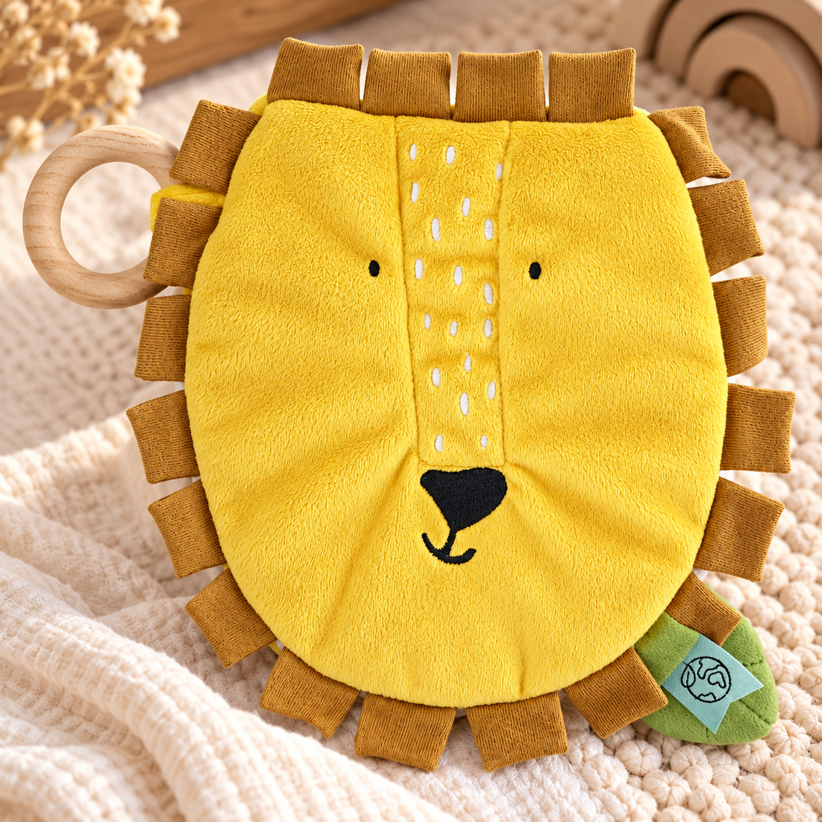 Sensorisches Stoffbuch für Babys – Mr. Lion – Premium Lifestyleaufnahme