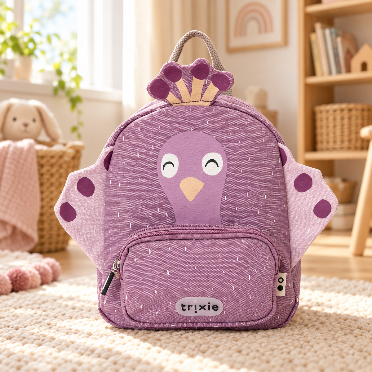 Backpack - Mrs. Peacock – Premium Produktaufnahme